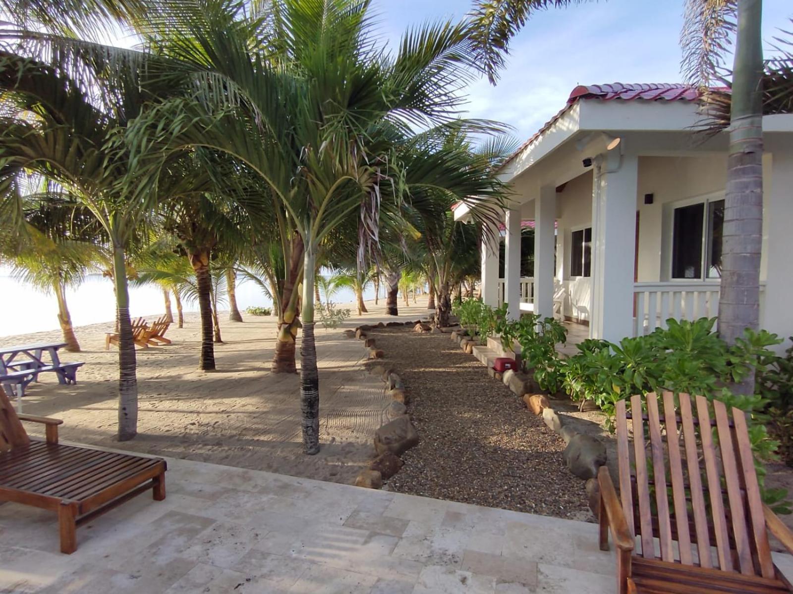 Ceiba Beach Resort Maya Beach Exteriör bild
